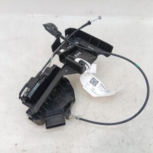 MAZDA BT-50 Door Lock RIGHT FRONT DOOR LOCK UP UR 2011-2020
