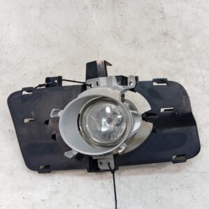 MAZDA AXELA / MAZDA 3 Right Fog Light / Indicator BUMPER FOGLAMP BK ROUND TYPE LENS 114-61009 2003-2009