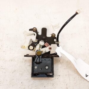 MAZDA ATENZA / MAZDA 6 Door Lock TAILGATE LOCK HATCH GG GY 2002-2007