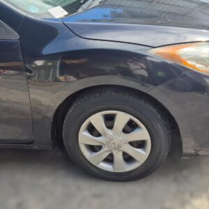 MAZDA AXELA / MAZDA 3 Right Front Guard BL NON REPEATER NON SKIRT TYPE 2009-2013
