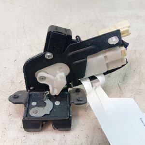 MAZDA MPV Door Lock TAILGATE LOCK NON POWER LIFGATE TYPE LY 2006-2016