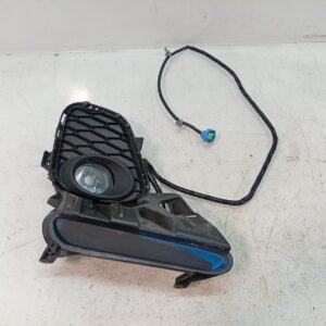MAZDA AXELA / MAZDA 3 Right Fog Light / Indicator BUMPER FOGLAMP BL SEDAN 2011-2013