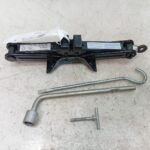 MAZDA AXELA / MAZDA 3 Jack And Tool Kit BM 2013-2016