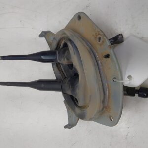 MAZDA BT-50 Gear Stick / Gear Shifter GEAR SHIFTER MANUAL T M TYPE UN 2006-2011