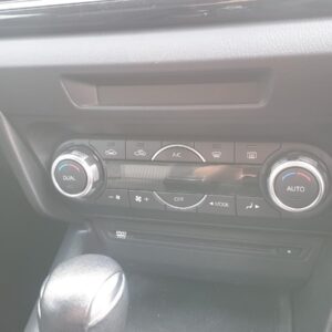 MAZDA AXELA / MAZDA 3 Heater / Air Conditioning Controls BM CLIMATE CONTROL TYPE 2013-2016