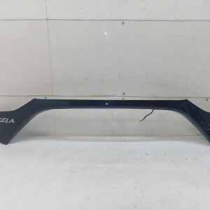 MAZDA AXELA / MAZDA 3 Rear Garnish / Moulding TAILGATE GARNISH W CAMERA W SMART KEY TYPE BM BN 2013-2019
