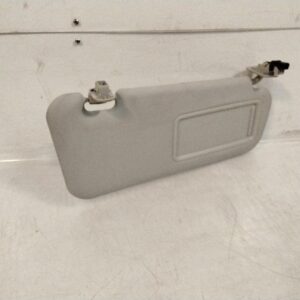 MAZDA AXELA / MAZDA 3 Sunvisor BL RH SIDE W LIGHT W MIRROR TYPE 2009-2013