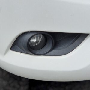 MAZDA BT-50 Right Fog Light / Indicator BUMPER FOGLAMP UP UR 2011-2020