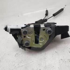 MAZDA BT-50 Door Lock RIGHT FRONT DOOR LOCK W KEYLESS ENTRY TYPE TF 2020-ON