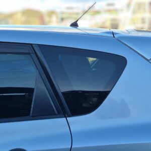 MAZDA AXELA / MAZDA 3 Left Rear Side Glass BK GREEN TINT TYPE HATCH 2003-2009