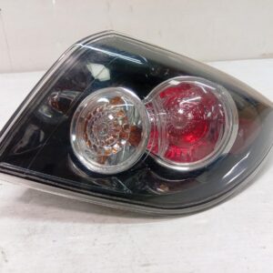 MAZDA AXELA / MAZDA 3 Right Rear Tail Light BK HATCH 2.0 ENG LENS 6312 2006-2009
