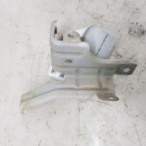 MAZDA MPV Left Front Guard FRONT INNER GUARD BRACKET LY 2006-2016