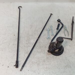 MAZDA BOUNTY Jack And Tool Kit UTE 1999-2002