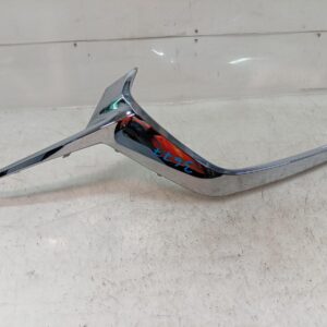 MAZDA BT-50 Grille TF RADIATOR GRILLE MOULDING RH SIDE CHROME 2020-2024