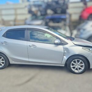 MAZDA DEMIO / MAZDA 2 Caliper RH FRONT DE SERIES HATCH 2011-2014