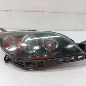 MAZDA AXELA / MAZDA 3 Right Front Head Light BK HATCH NON HID MANUAL ADJUST TYPE 2003-2009