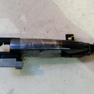 MAZDA AXELA / MAZDA 3 Door Handle OUTER LH FRONT NON SMART KEYLESS ENTRY TYPE BN 2016-2019