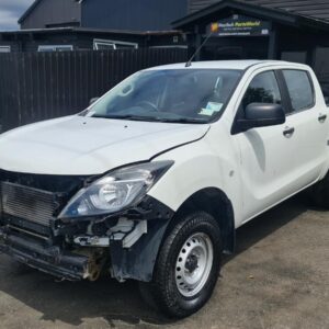 MAZDA BT-50 Transmission / Gearbox MANUAL 2WD DIESEL 3.2 PLASTIC SHIFTER HOUSING TYPE UR 2016-2020