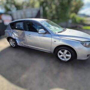 MAZDA AXELA / MAZDA 3 Right Guard Liner Only BK 1.5 2003-2009