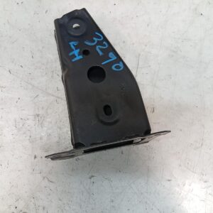 MAZDA AXELA / MAZDA 3 Front Bumper Reinforcer / Bracket LEFT CRUSH CAN BM 2013-2016