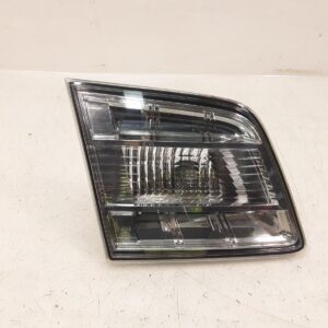 MAZDA MPV Rear Garnish / Moulding TAILGATE LAMP LH SIDE CHROME LY 2006-2016