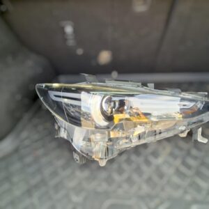 MAZDA CX-5 Right Front Head Light W AFS NON ADAPTIVE W DAYTIME RUNNING LAMP W SIGNATURE LIGHTS TYPE KF 2017-2021