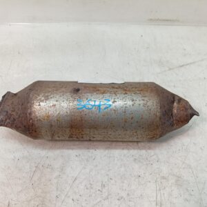 MAZDA BT-50 Catalytic Converter Must Return Exchange UNDER CAR CAT TYPE 2.5 3.0 DIESEL MANUAL T M 2WD 4WD UN 2006-2008