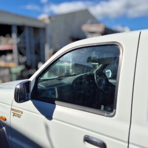 MAZDA BOUNTY Left Front Door Window Glass UTE 2002-2006