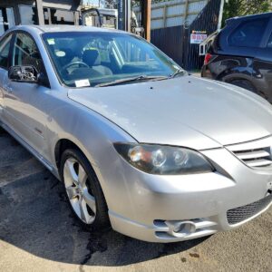 MAZDA AXELA / MAZDA 3 Right Guard Liner Only BK 2.3 FRONT 2003-2009