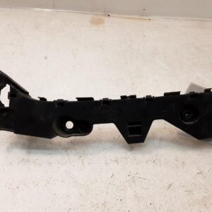 MAZDA AXELA / MAZDA 3 Rear Bumper Reinforcer / Bracket LEFT BRACKET BUMPER TO BODY BL HATCH 2009-2013