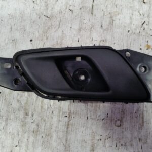 MAZDA BT-50 Door Handle INNER RH FRONT PART OF DOOR TRIM UP UR 2011-ON