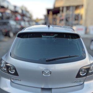 MAZDA AXELA / MAZDA 3 Right Rear Side Glass BK GREEN TINT TYPE HATCH 2003-2009