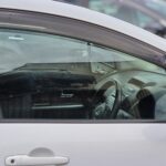 MAZDA PREMACY Right Front Door Window Glass CR GREEN TINT 2005-2010