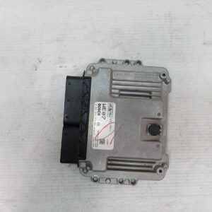 MAZDA BT-50 Computer / Ecu UN ENGINE ECU 3.0 WEAT DIESEL P N WE0718881A 2006-2011