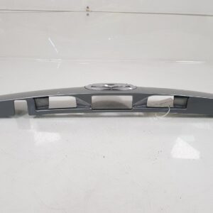 MAZDA CX-7 Rear Garnish / Moulding TAILGATE GARNISH CENTRE ER 2006-2012