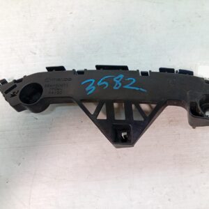 MAZDA AXELA / MAZDA 3 Front Bumper Reinforcer / Bracket BUMPER TO GUARD BRACKET RH SIDE BL 2009-2013