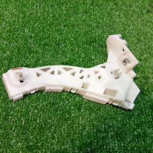MAZDA AXELA / MAZDA 3 Front Bumper Reinforcer / Bracket RIGHT BRACKET BUMPER TO GUARD BK SEDAN 2003-2009