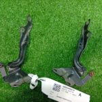 MAZDA AXELA / MAZDA 3 Bonnet Hinge / Strut HINGES PAIR BK 2003-2009