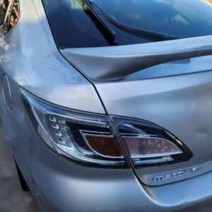 MAZDA ATENZA / MAZDA 6 Left Tail Light GH SEDAN HATCH AMBER LENS W CHROME INSERT 2008-2010